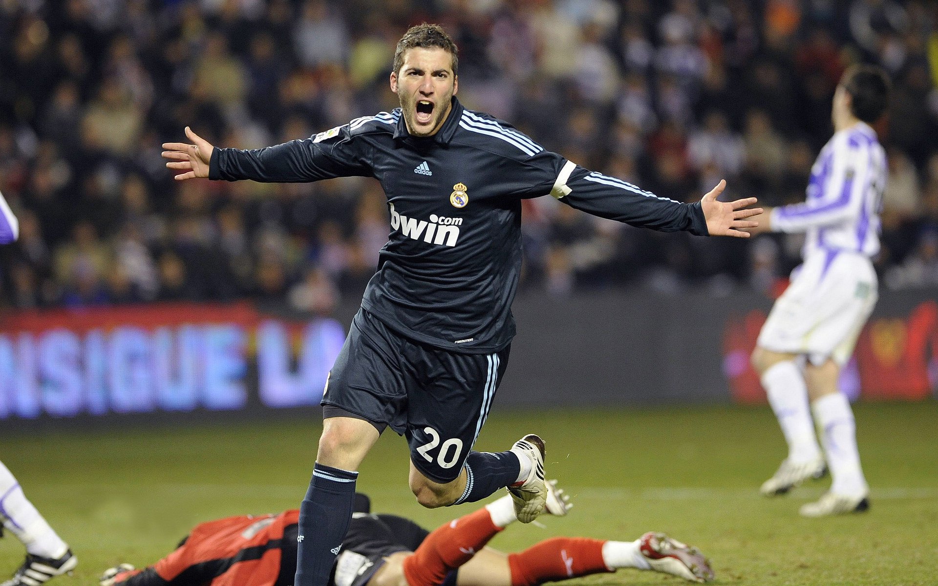 《ApexLegends》“极夜风暴”地图逐渐落地，战术无限！